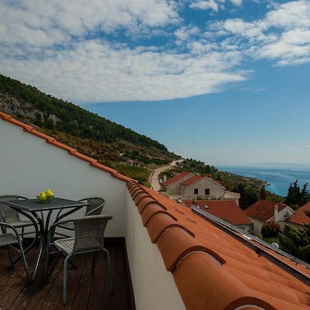Villa Livia Apartments Bol Exterior foto